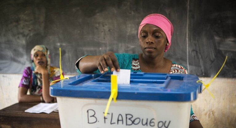 Mali : experts onusiens dénoncent l&rsquo;atteinte aux droits politiques