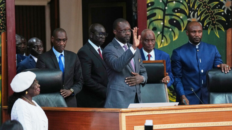 Ousmane Sonko au perchoir : un nouveau défi pour la gouvernance au Sénégal