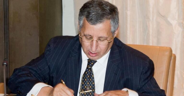 Retour en Mauritanie : Mohamed Bouamatou met fin à dix ans d&rsquo;exil