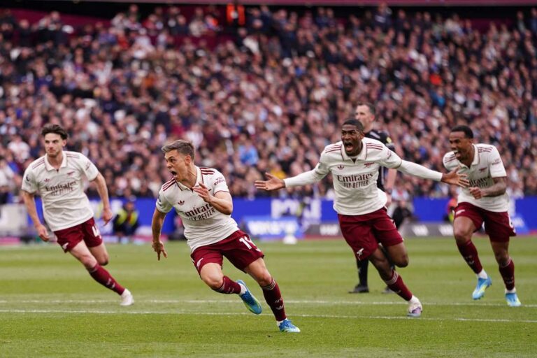 Arsenal et burnley en lice pour un match décisif en Premier League