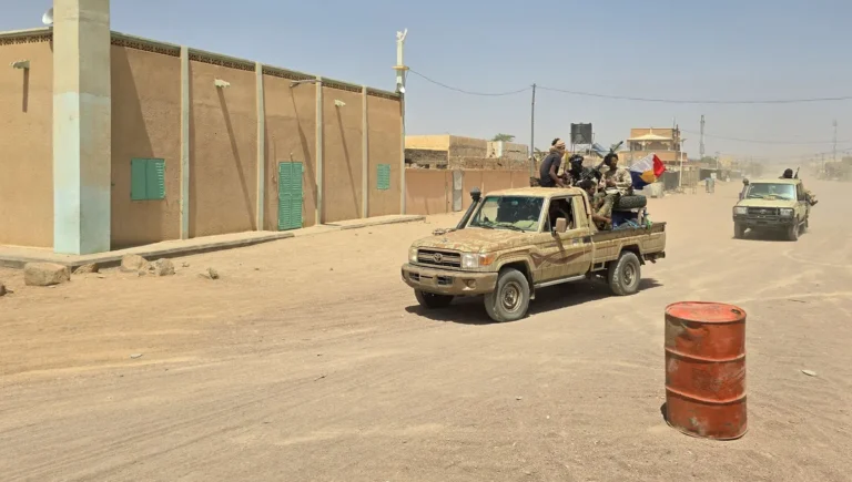 Mali: la passivité russe face aux assauts rebelles et les enjeux de la souveraineté africaine