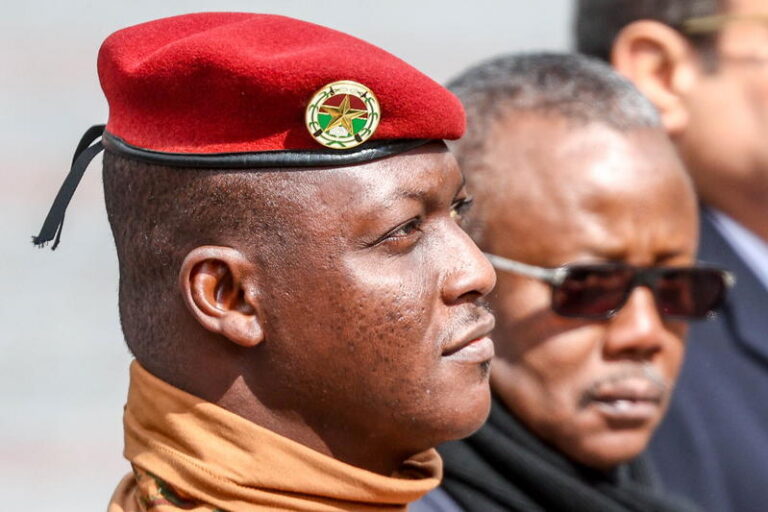 Escalade de la violence au Burkina Faso : le lourd bilan des attaques terroristes
