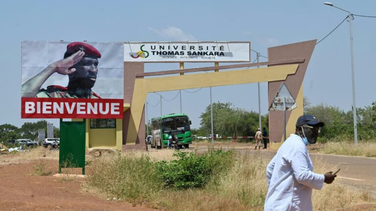 Suspension d&rsquo;une organisation étudiante majeure au Burkina Faso et arrestation de son leader