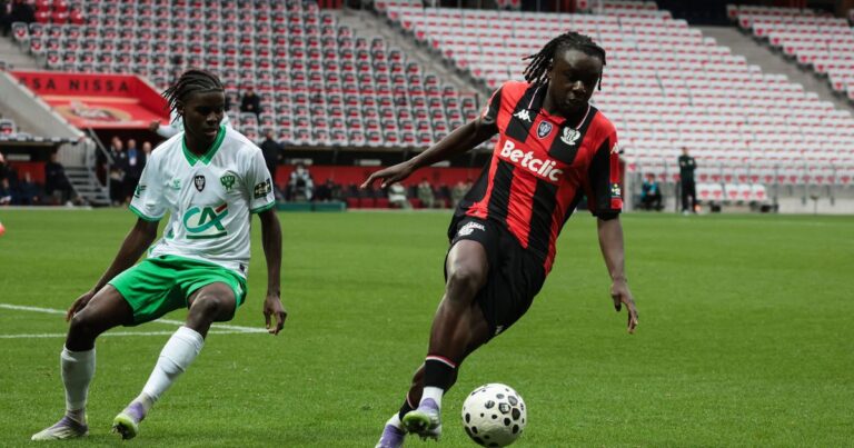 L&rsquo;ultime combat entre l&rsquo;OGC Nice et l&rsquo;AS Saint-Etienne pour l&rsquo;élite