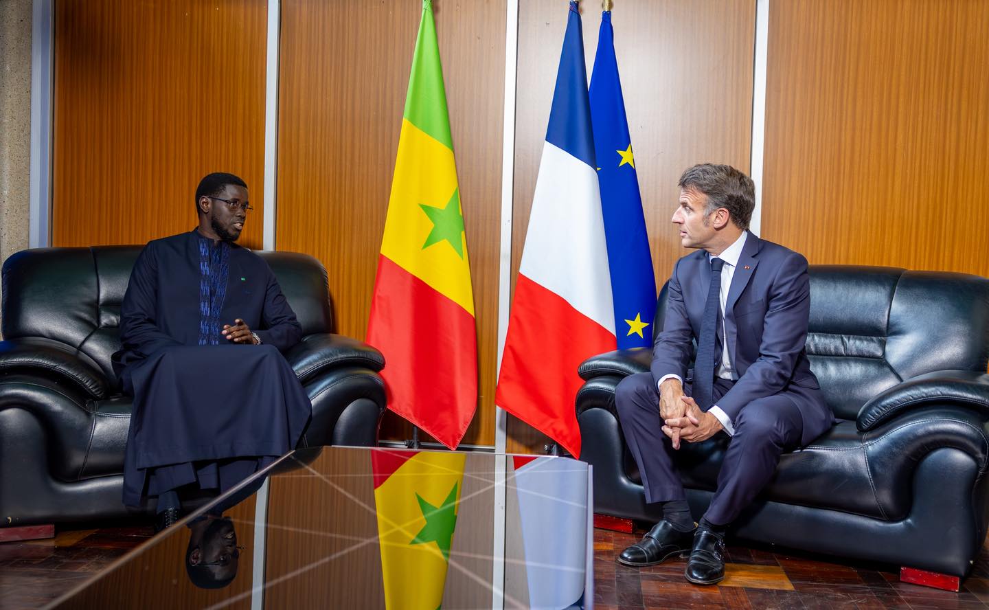 Rencontre entre les présidents Diomaye Faye et Macron à Nairobi