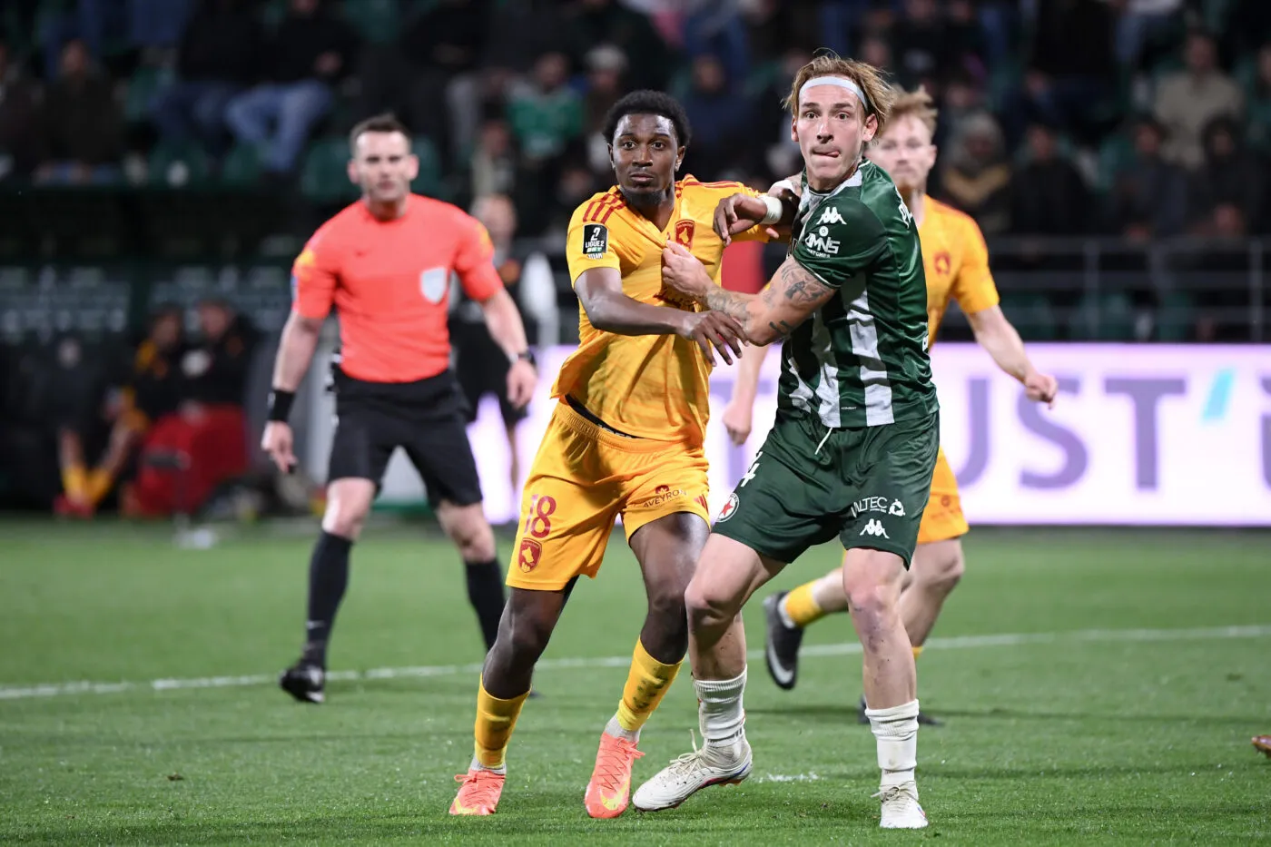Rodez défait le Red Star en play-offs de Ligue 2 : un match spectaculaire vers la Ligue 1
