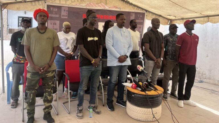 Sénégal : la société civile réclame un référendum sans manœuvres politiques