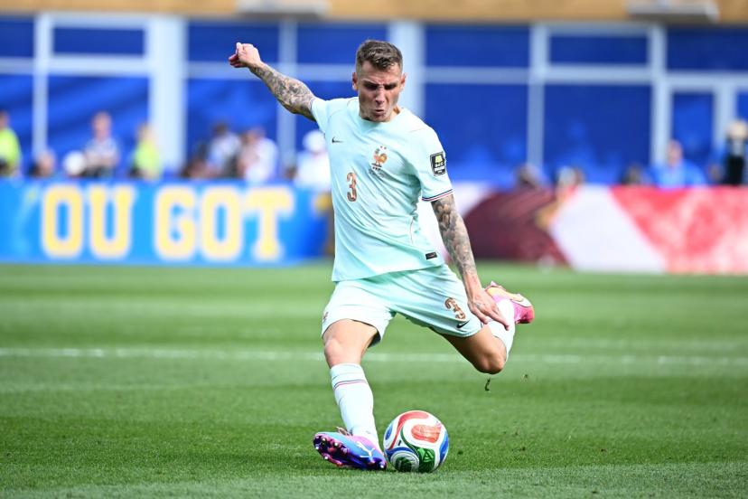 Lucas Digne, latéral gauche, prêt à rejoindre le PSG après la Coupe du monde