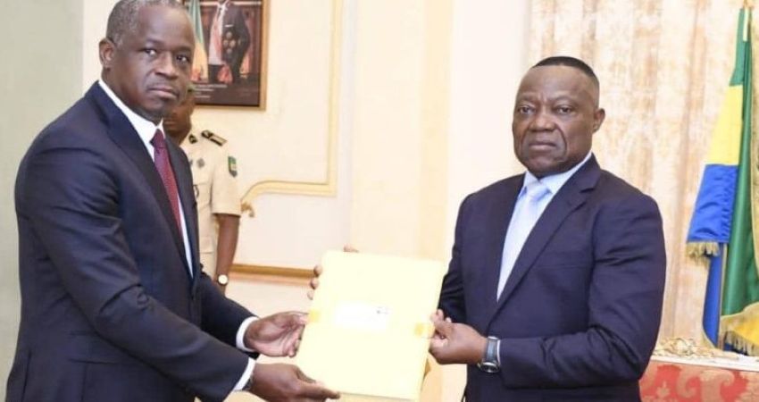 Hermann Immongault et Dieudonné Aba’a Owono devant la Cour constitutionnelle
