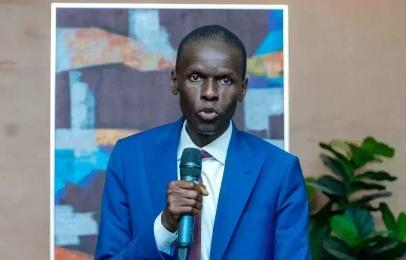 Portrait officiel de Waly Diouf Bodian Portrait de Waly Diouf Bodian