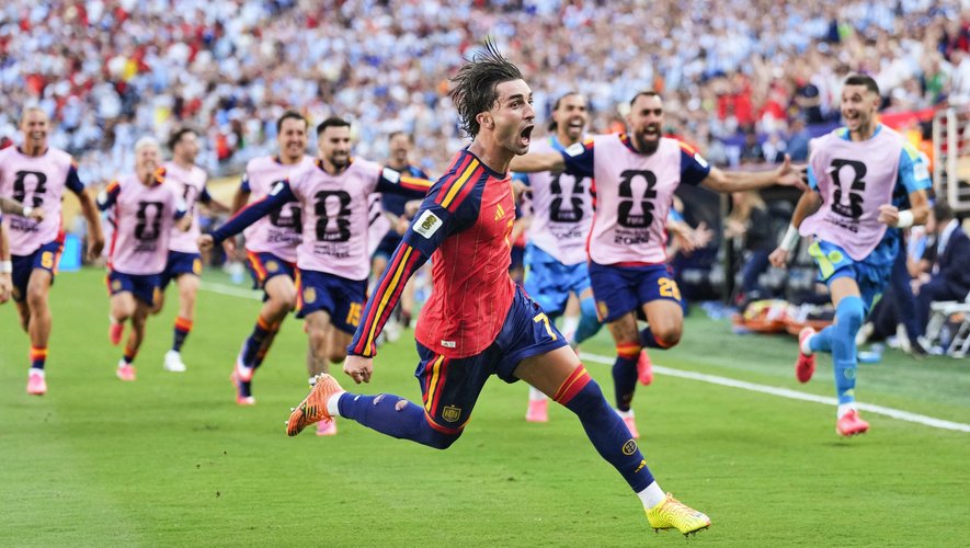 Ferran Torres, buteur de la finale de la Coupe du monde avec l'Espagne, pourrait rejoindre le Paris Saint-Germain