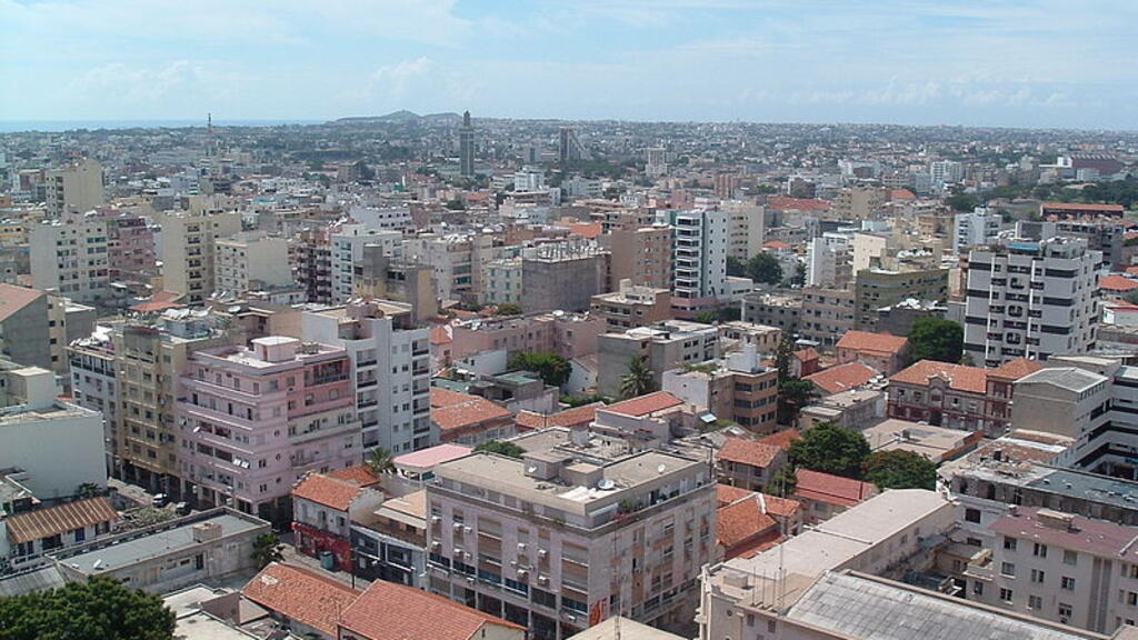 Vue panoramique du quartier du Plateau à Dakar, centre économique du Sénégal.