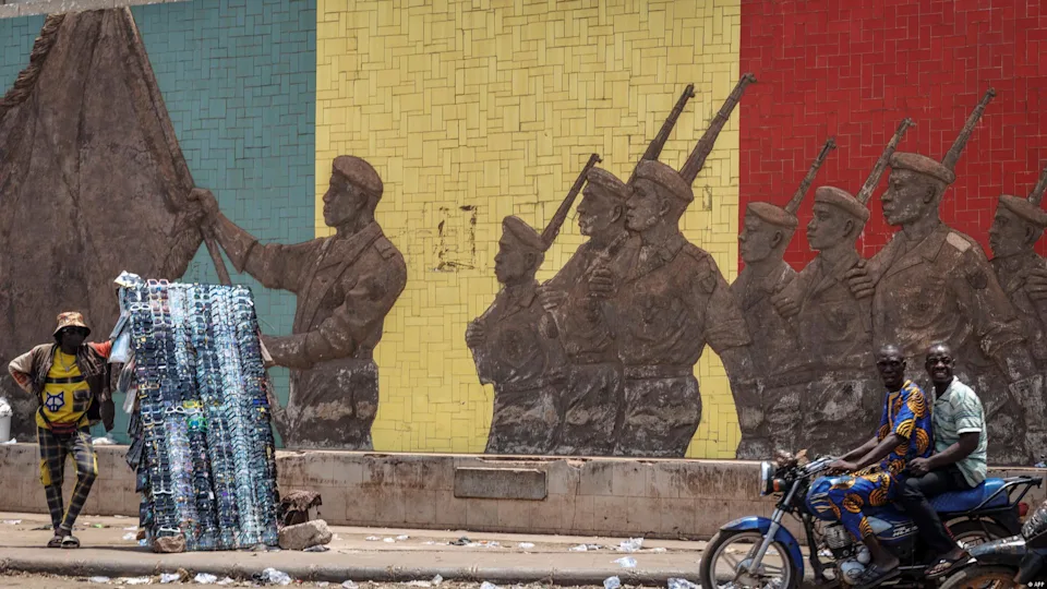 Débats au Mali sur une intervention militaire étrangère