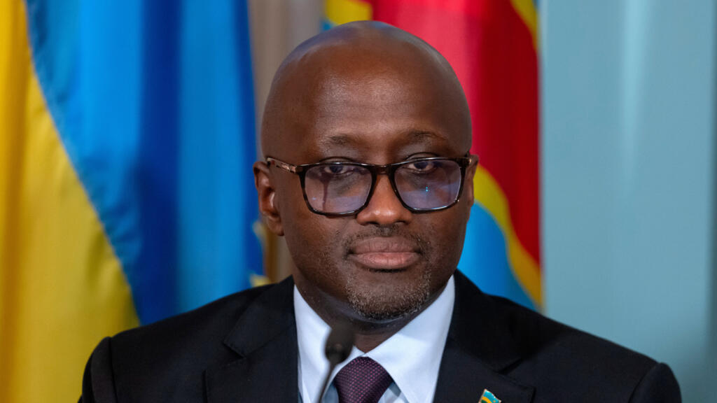 Signature d'un accord entre le Rwanda et la RDC en présence du ministre des Affaires étrangères rwandais, Olivier Nduhungirehe