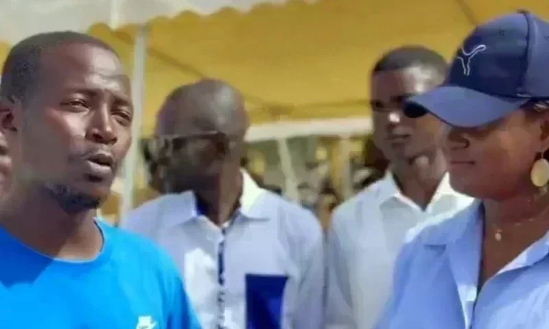 Abdou Lô lors de son adhésion au PASTEF