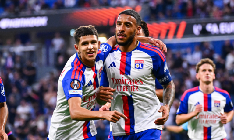 Lyon écrit son histoire européenne : la remontée spectaculaire contre Crystal Palace à l&rsquo;ère Sage