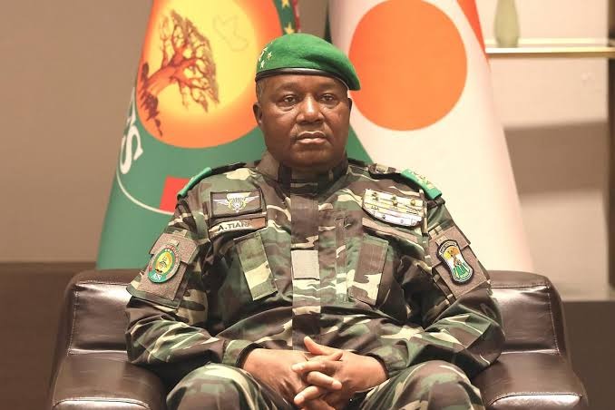 Le régime militaire du Niger : un virage à 180° qui aggrave les crises au lieu de les résoudre