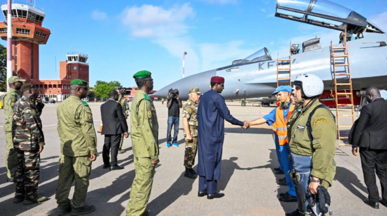 Le tournant stratégique de l’Algérie au Sahel : la session parlementaire du 25 octobre comme acte fondateur