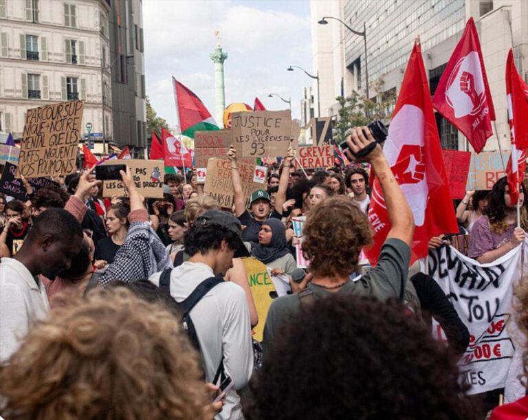 2027, l&rsquo;année charnière : la jeunesse française en révolte contre l&rsquo;échec du système éducatif