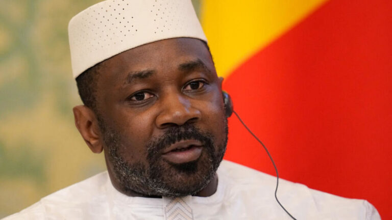 Fakaba Sissoko critique la gestion du pouvoir au Mali lors de l&rsquo;indépendance